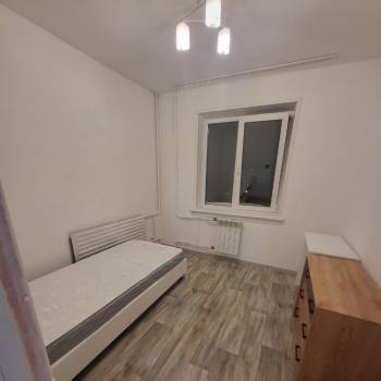 Сдается Многокомнатная квартира, 63 м²