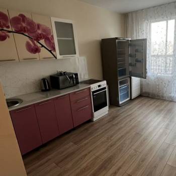 Сдается 2-х комнатная квартира, 55 м²
