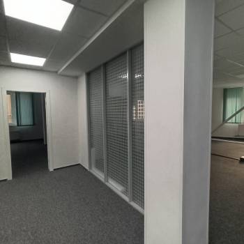 Сдается Нежилое помещение, 181 м²