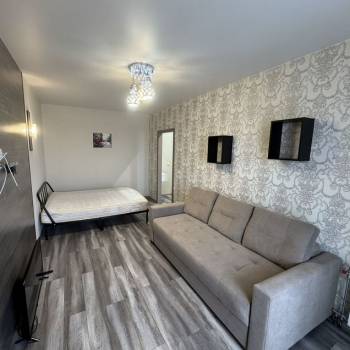 Сдается 1-комнатная квартира, 35 м²
