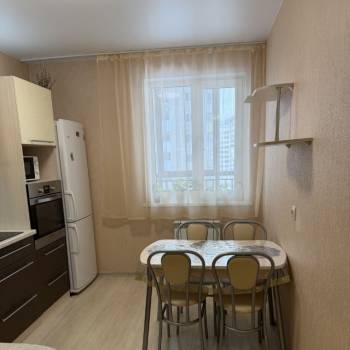 Сдается 1-комнатная квартира, 35,6 м²