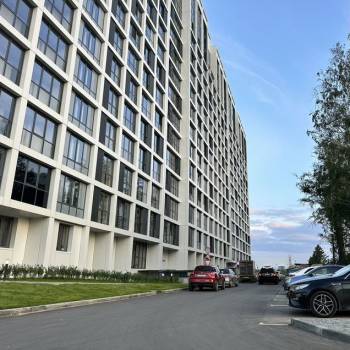 Сдается 1-комнатная квартира, 42 м²