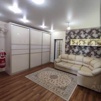 Сдается Многокомнатная квартира, 78 м²