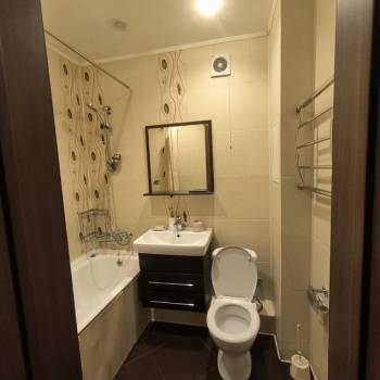 Сдается 1-комнатная квартира, 40 м²