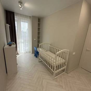 Продается 1-комнатная квартира, 59,8 м²