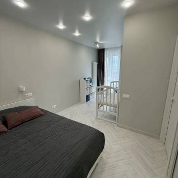 Продается 1-комнатная квартира, 59,8 м²