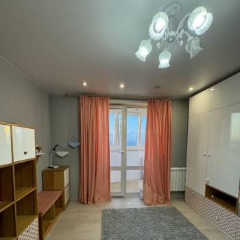 Сдается Многокомнатная квартира, 87 м²