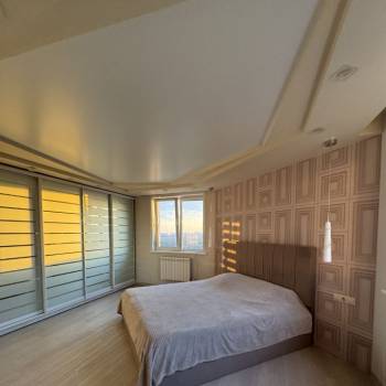 Продается 3-х комнатная квартира, 93 м²
