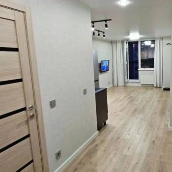 Продается 1-комнатная квартира, 45 м²