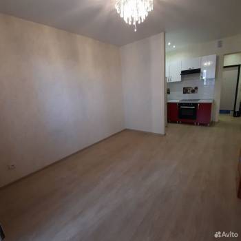 Продается 1-комнатная квартира, 28 м²