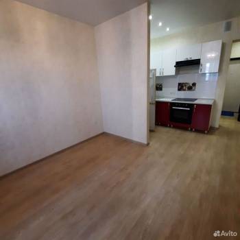 Продается 1-комнатная квартира, 28 м²