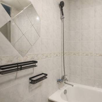 Сдается Многокомнатная квартира, 63,7 м²