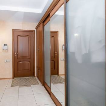 Продается Многокомнатная квартира, 131 м²