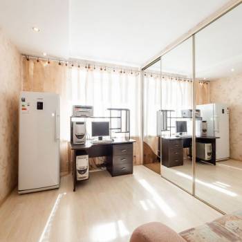 Продается Многокомнатная квартира, 131 м²