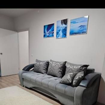 Сдается 2-х комнатная квартира, 63 м²