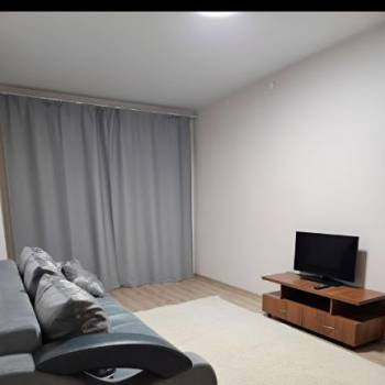 Сдается 2-х комнатная квартира, 63 м²