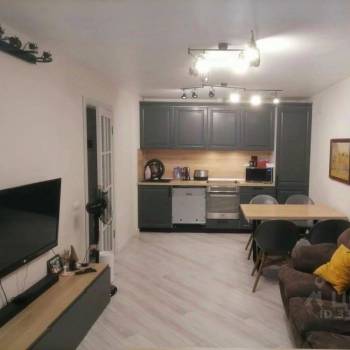 Сдается Многокомнатная квартира, 58 м²