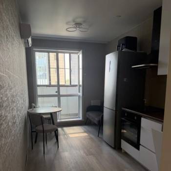 Сдается 1-комнатная квартира, 37 м²