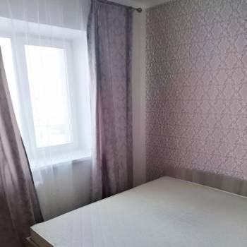 Сдается 1-комнатная квартира, 46 м²
