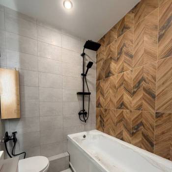 Продается 2-х комнатная квартира, 42 м²