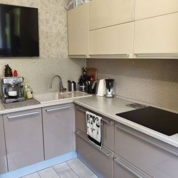 Продается 1-комнатная квартира, 38,1 м²