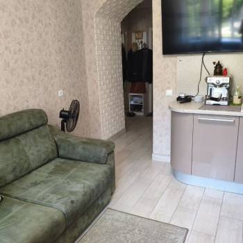 Продается 1-комнатная квартира, 38,1 м²