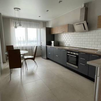 Сдается 2-х комнатная квартира, 62 м²