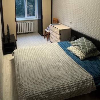 Сдается Многокомнатная квартира, 60 м²