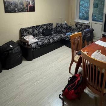 Сдается Многокомнатная квартира, 60 м²