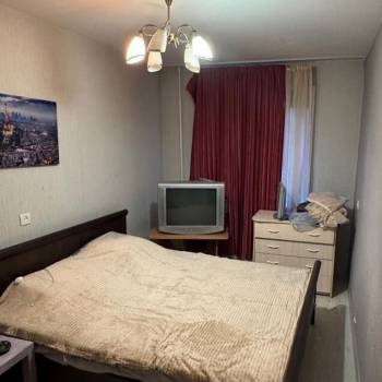 Сдается Многокомнатная квартира, 60 м²