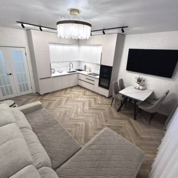 Продается 3-х комнатная квартира, 65 м²