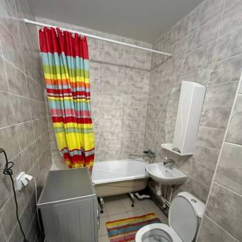 Сдается 1-комнатная квартира, 43 м²