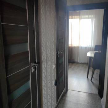 Продается Многокомнатная квартира, 80,9 м²