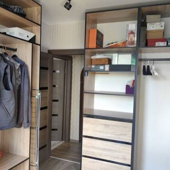 Продается Многокомнатная квартира, 80,9 м²