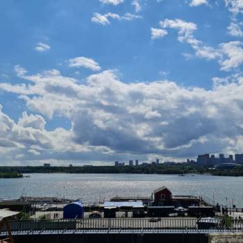 Продается 1-комнатная квартира, 37 м²