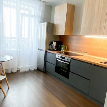 Продается 1-комнатная квартира, 37,1 м²