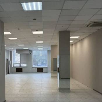Сдается Нежилое помещение, 190 м²