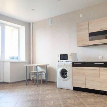 Сдается 1-комнатная квартира, 44 м²