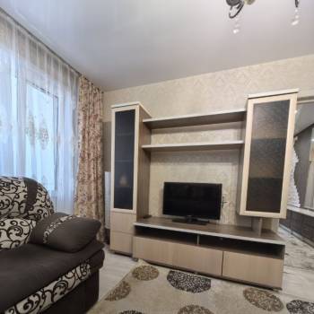 Сдается Многокомнатная квартира, 56 м²