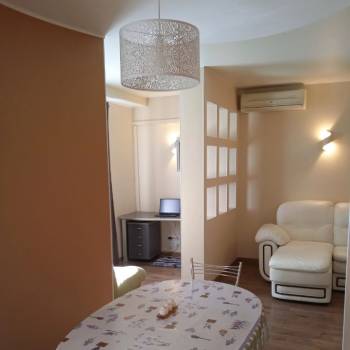 Сдается Многокомнатная квартира, 110 м²