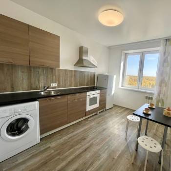 Сдается 1-комнатная квартира, 38 м²