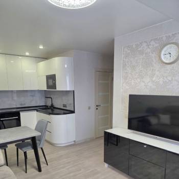 Продается 3-х комнатная квартира, 61 м²