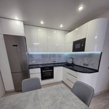 Продается 3-х комнатная квартира, 61 м²