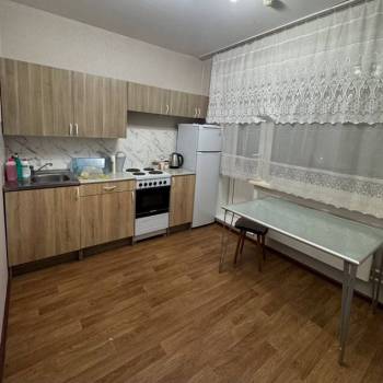 Сдается 1-комнатная квартира, 36 м²