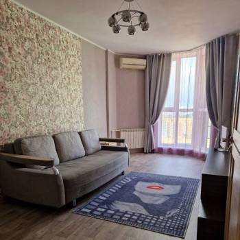 Сдается 1-комнатная квартира, 41,5 м²