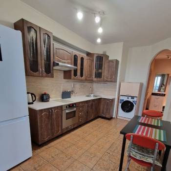 Сдается 1-комнатная квартира, 41,5 м²