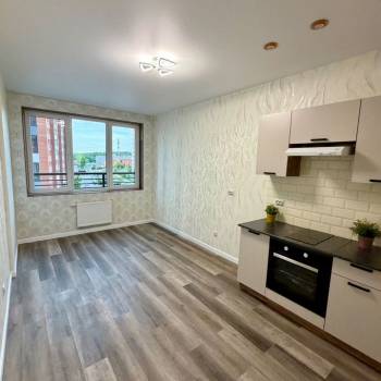 Продается 1-комнатная квартира, 40 м²