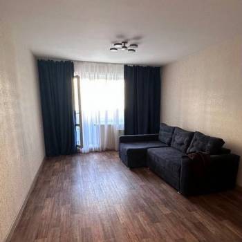 Сдается 1-комнатная квартира, 47 м²