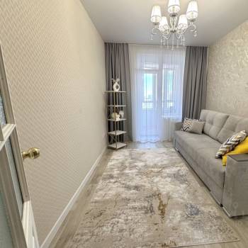 Сдается 1-комнатная квартира, 46 м²