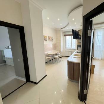 Сдается 2-х комнатная квартира, 66 м²